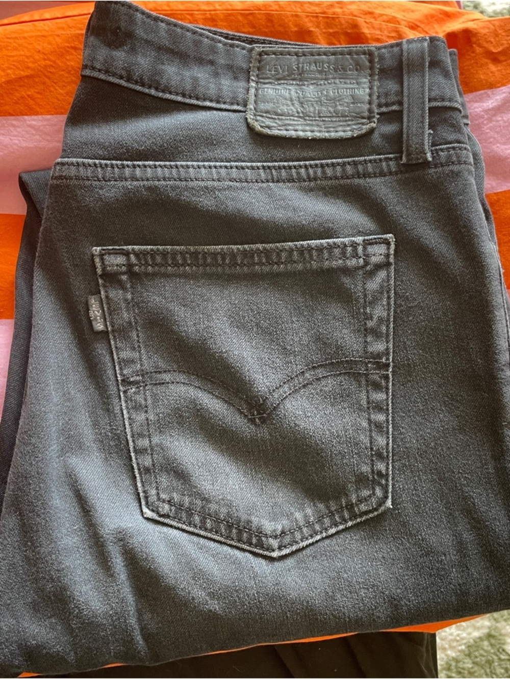 Levi’s skinny jeans (31)